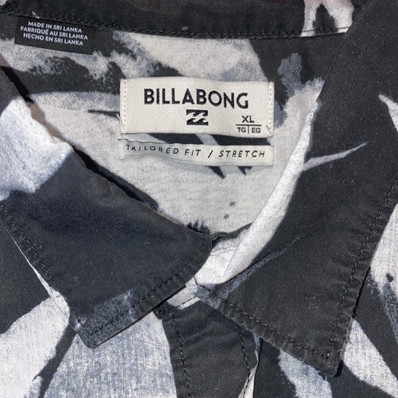 Mens Billabong Button up. - Picture 2 of 6